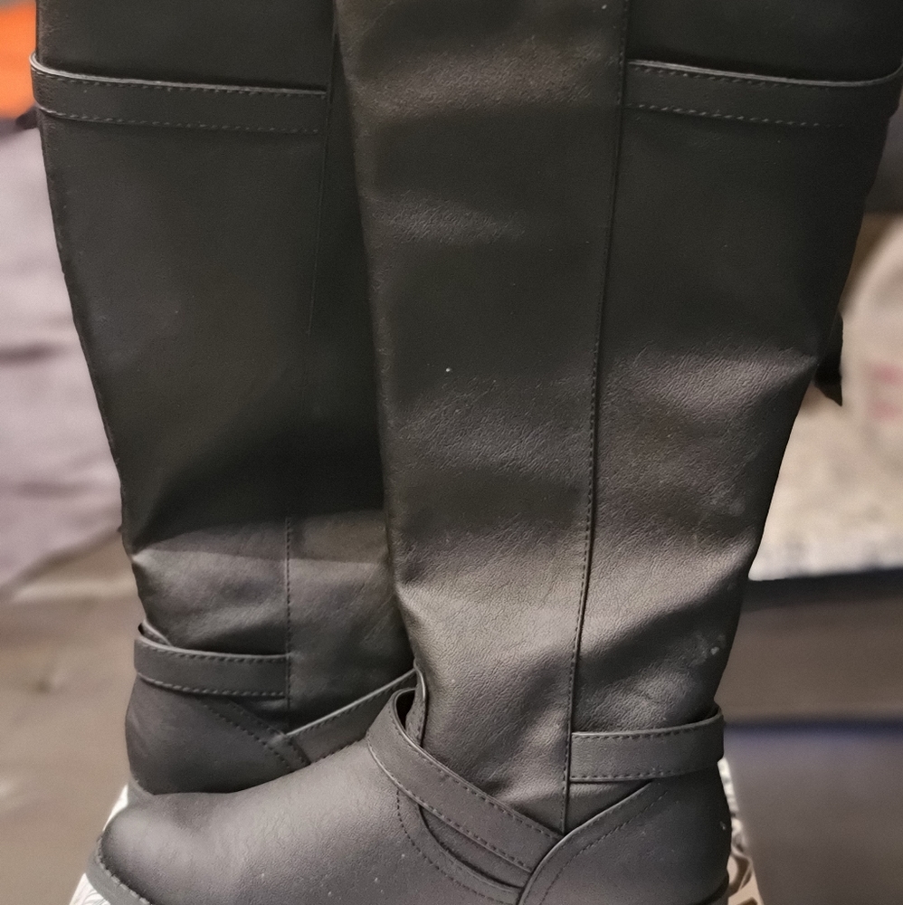 Black knee high boots
